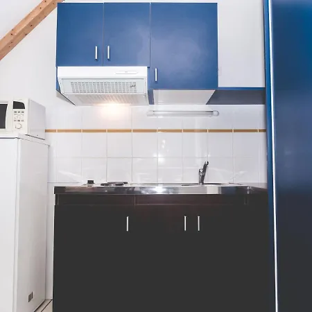 Well-Kept Apartment, Located In Nice Roche-Posay Apartament