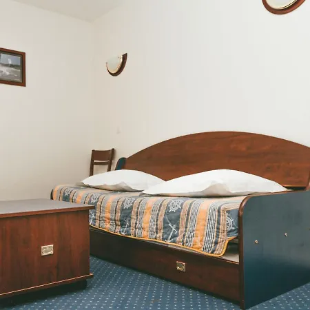 Well-Kept Apartment, Located In Nice Roche-Posay La Roche-Posay